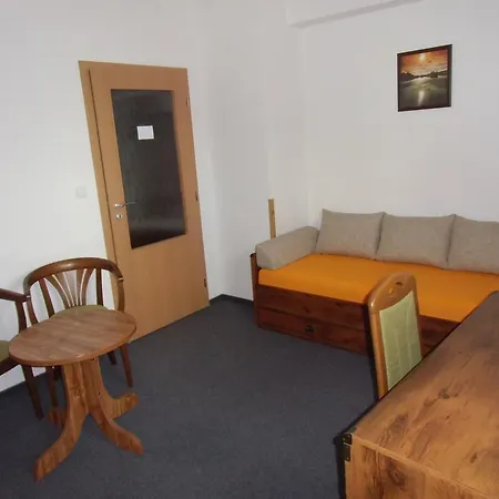 Gasthof Pod Zámkem 3*