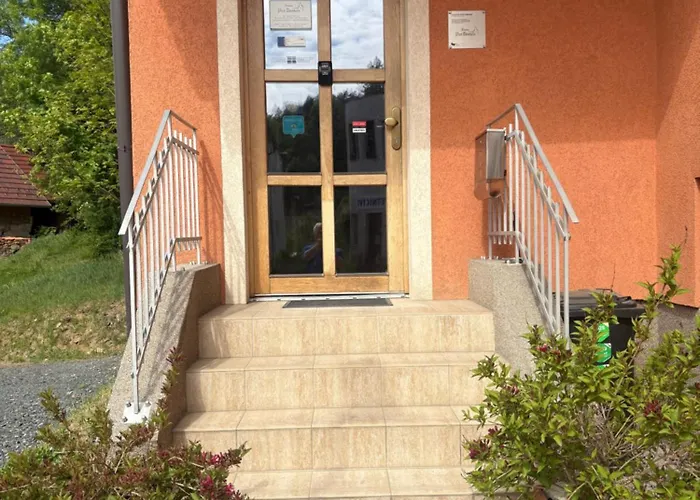 Pod Zámkem Zruc nad Sazavou