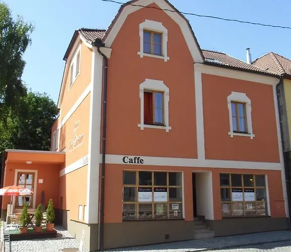 Pod Zámkem Zruc nad Sazavou