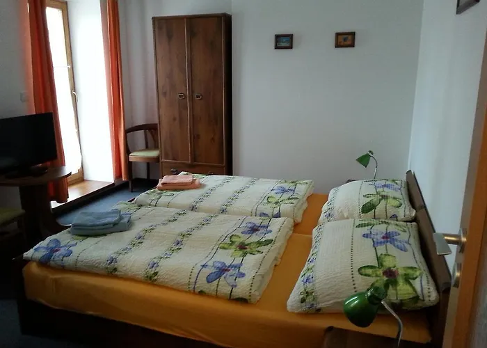 Casa de hóspedes Pod Zámkem 3*