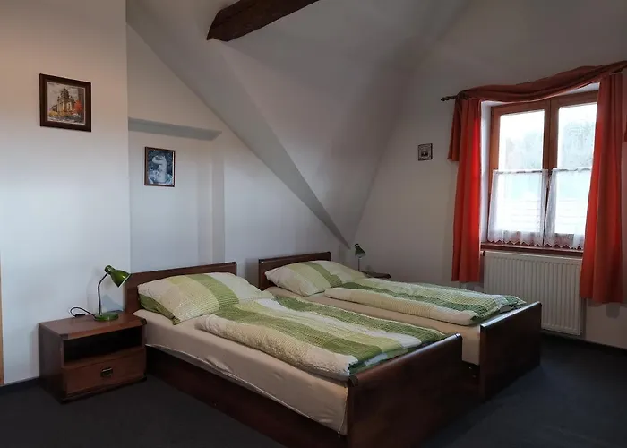 Pod Zámkem Zruc nad Sazavou