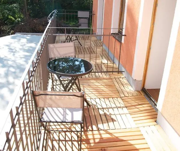 Pod Zámkem Casa de hóspedes 3*